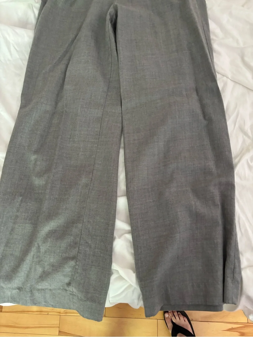 Banana republic Gray Elastic-Waist wool trousers